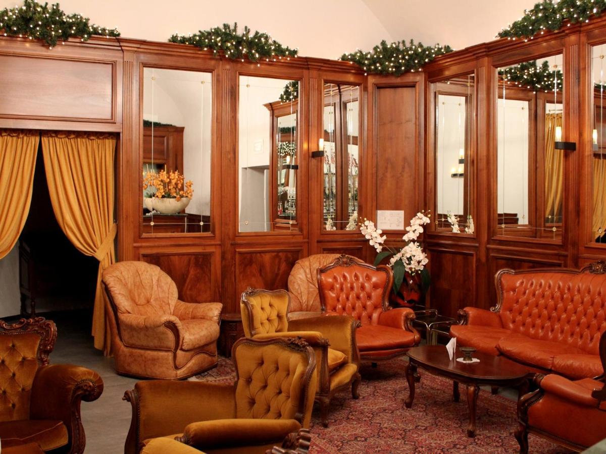 Montaldo Castle & Resort Montaldo Torinese エクステリア 写真