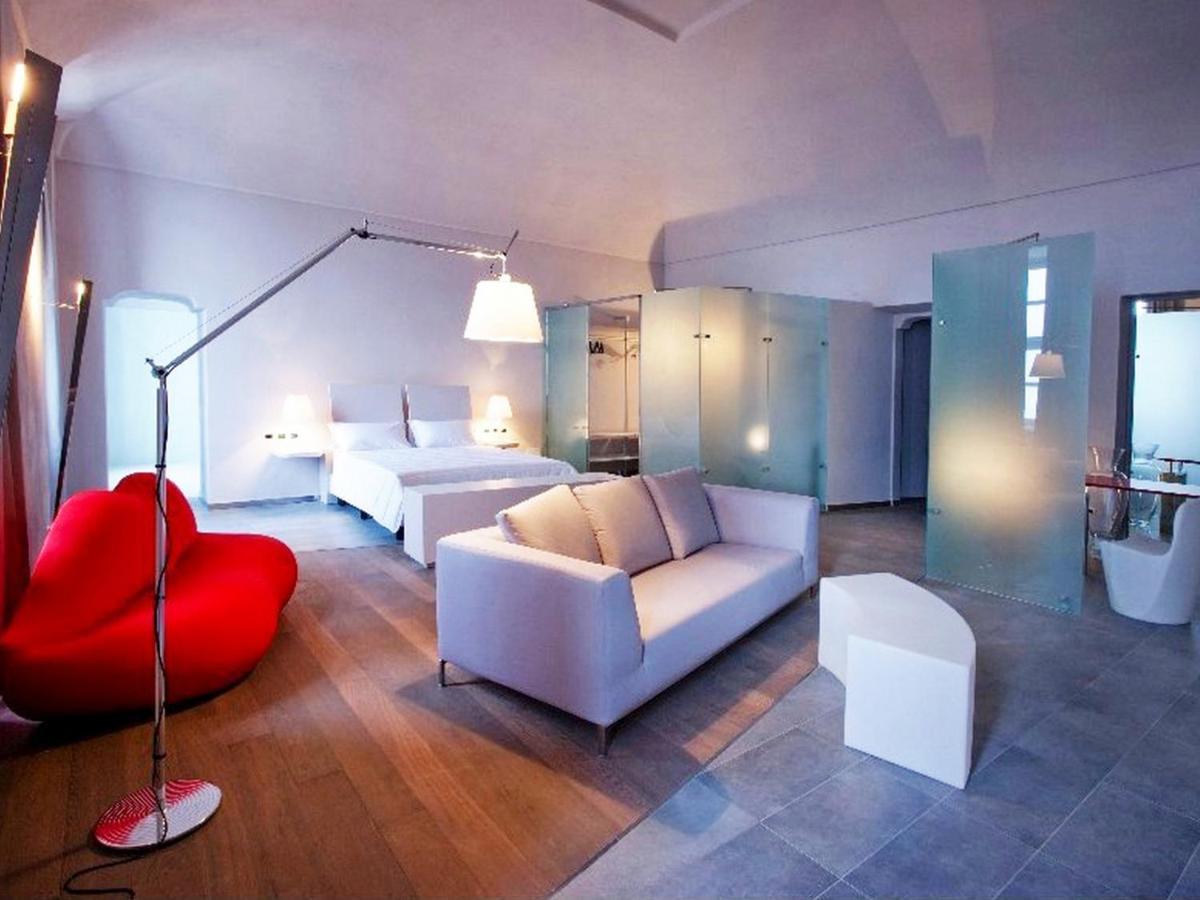 Montaldo Castle & Resort Montaldo Torinese エクステリア 写真
