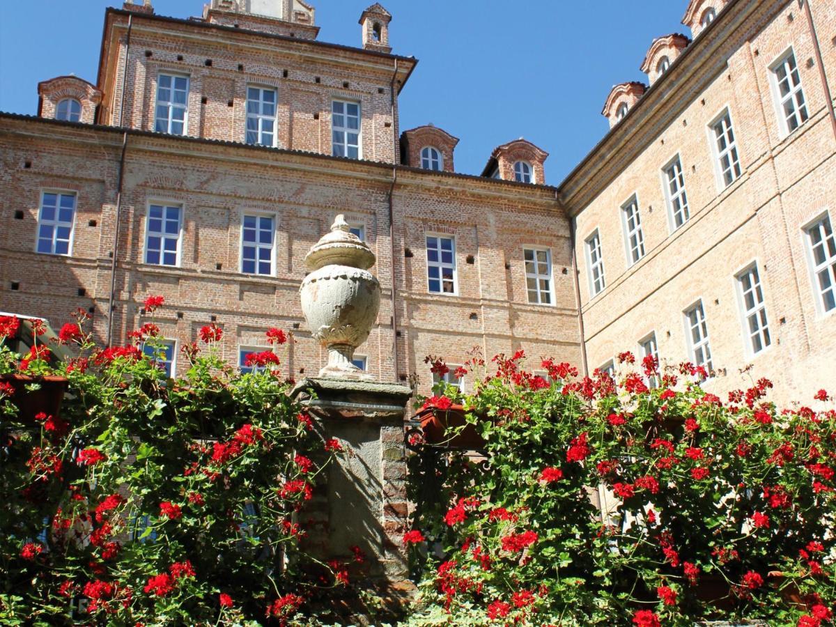 Montaldo Castle & Resort Montaldo Torinese エクステリア 写真