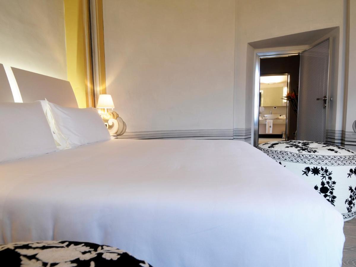 Montaldo Castle & Resort Montaldo Torinese エクステリア 写真